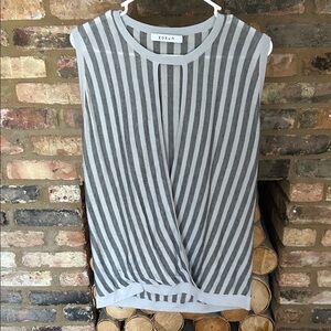 Kokun Gray Striped Women's Top